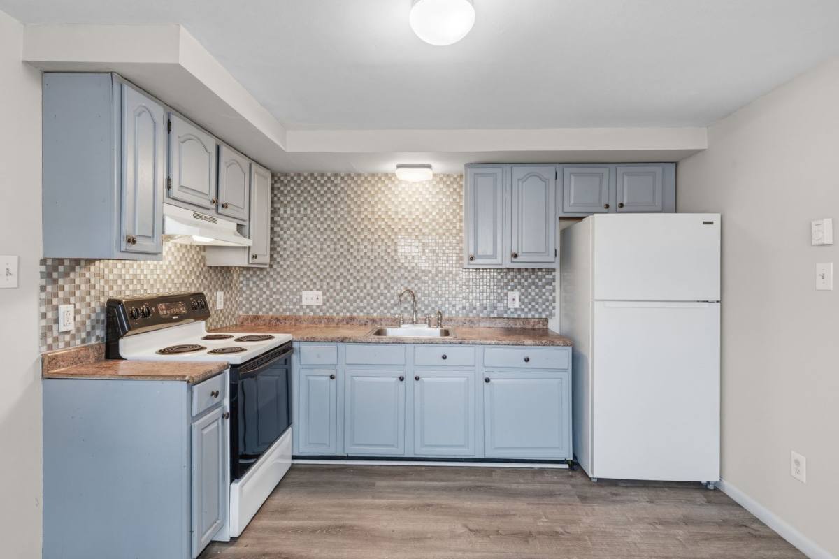 Apartment for rent at 120 Orchard St, Springfield, MA 01107