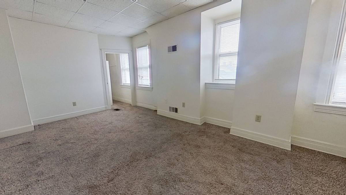 Apartment for rent at 202 E King St, York, PA 17403