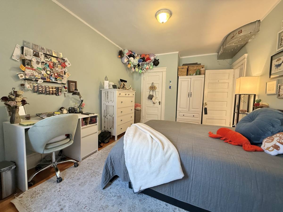 Apartment for rent at 1908 Beacon St #3, Brookline, MA 02445