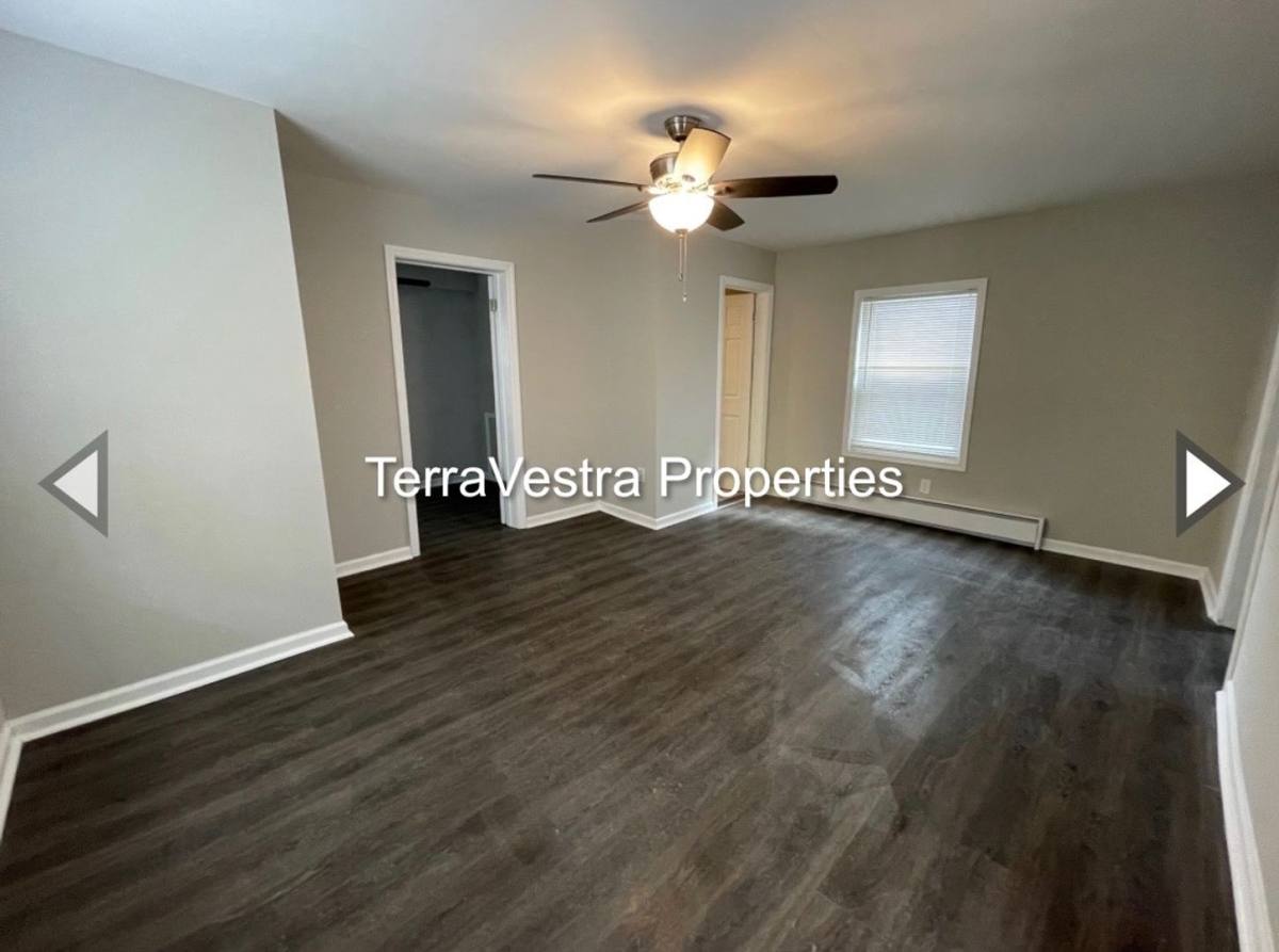 Apartment for rent at 309 E Main St, Millville, NJ 08332