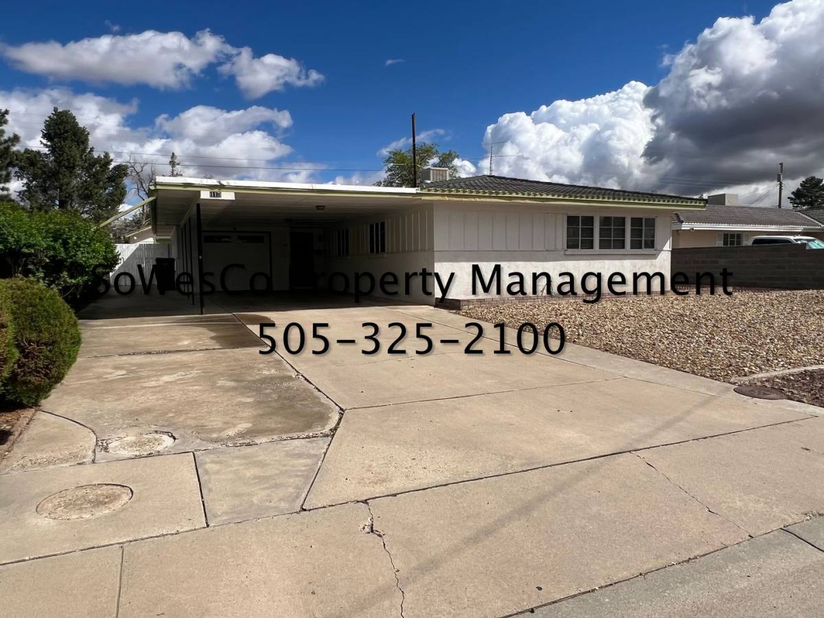 House for rent at 110 W 32nd St, Farmington, NM 87401