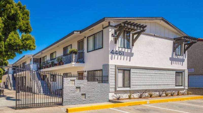 Apartment for rent at 4479 Menlo Ave, San Diego, CA 92115
