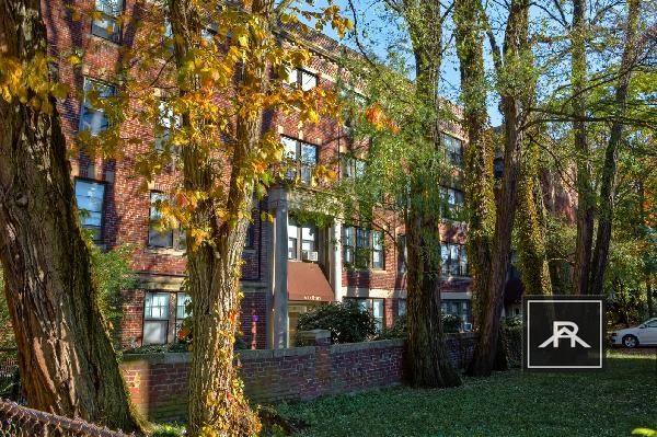 Apartment for rent at 3 Lothian Rd #33, Brighton, MA 02135