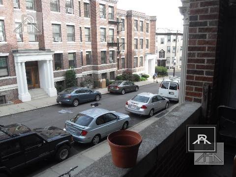 Apartment for rent at 117 Sutherland Rd #D, Brighton, MA 02135