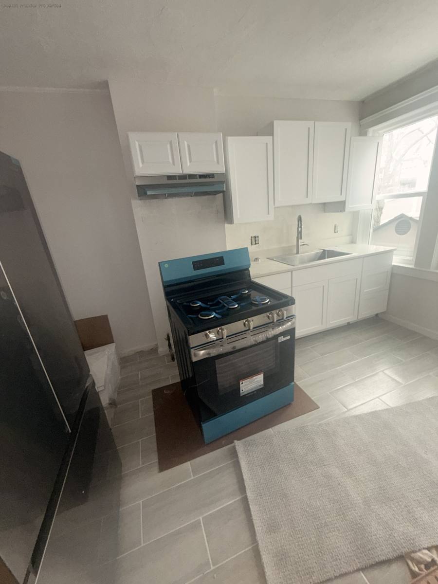 Apartment for rent at 85 Copeland St, Quincy, MA 02169