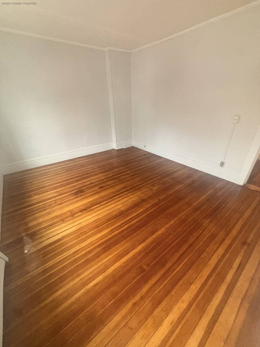 Apartment for rent at 85 Copeland St, Quincy, MA 02169