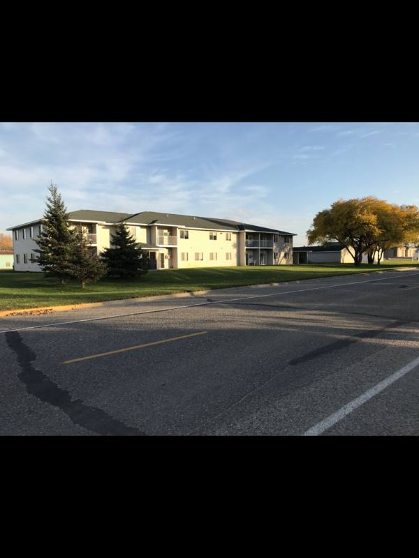 106 Jefferson Ave N #205, Sebeka, MN 56477