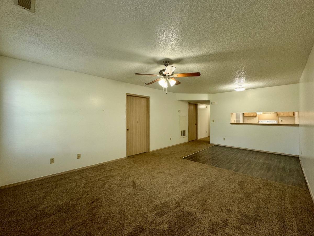 Apartment for rent at 352 Curia Creek Lane, Cave City, AR 72521