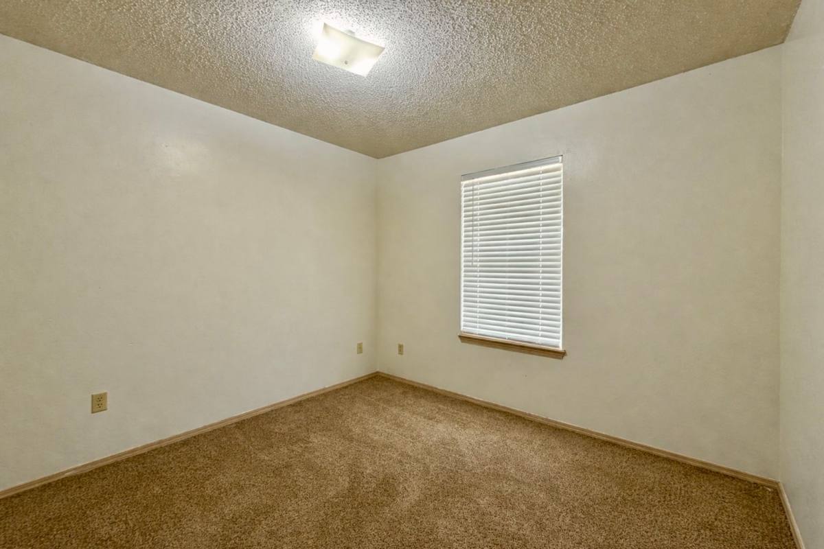 Apartment for rent at 352 Curia Creek Lane, Cave City, AR 72521