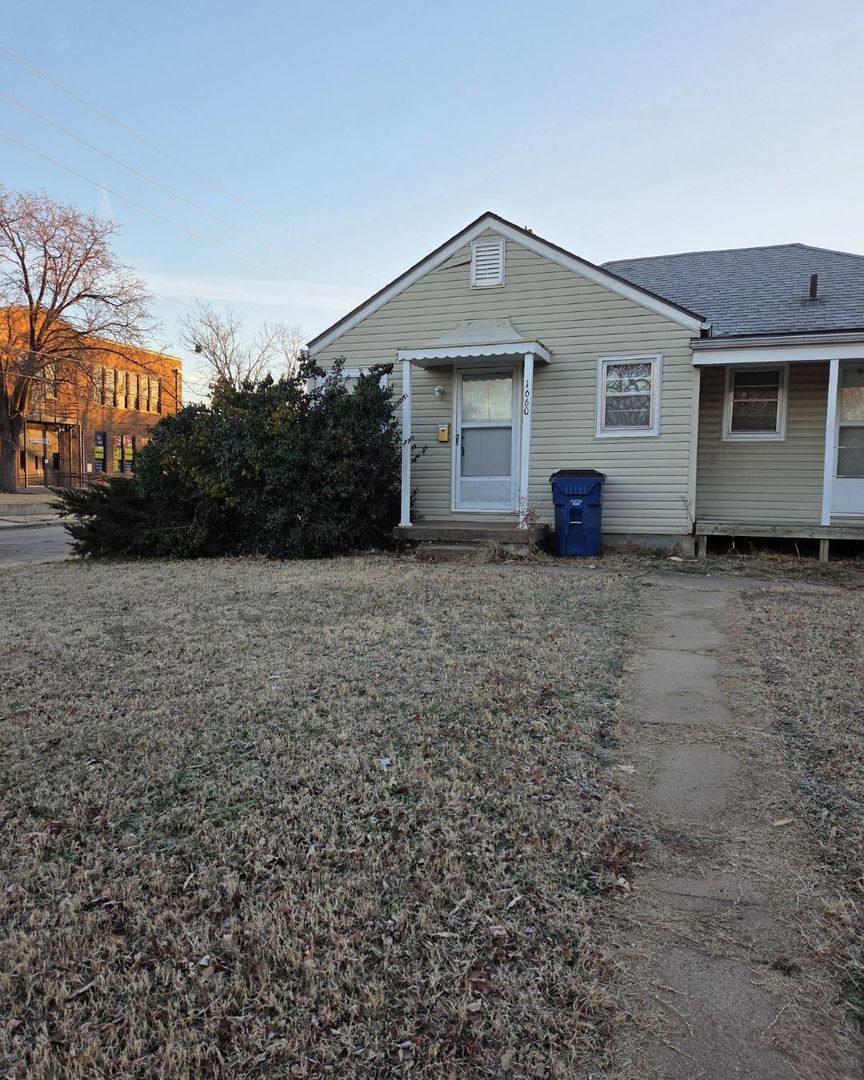 Apartment for rent at 1658 - 1660 N Payne, Wichita, KS 67203