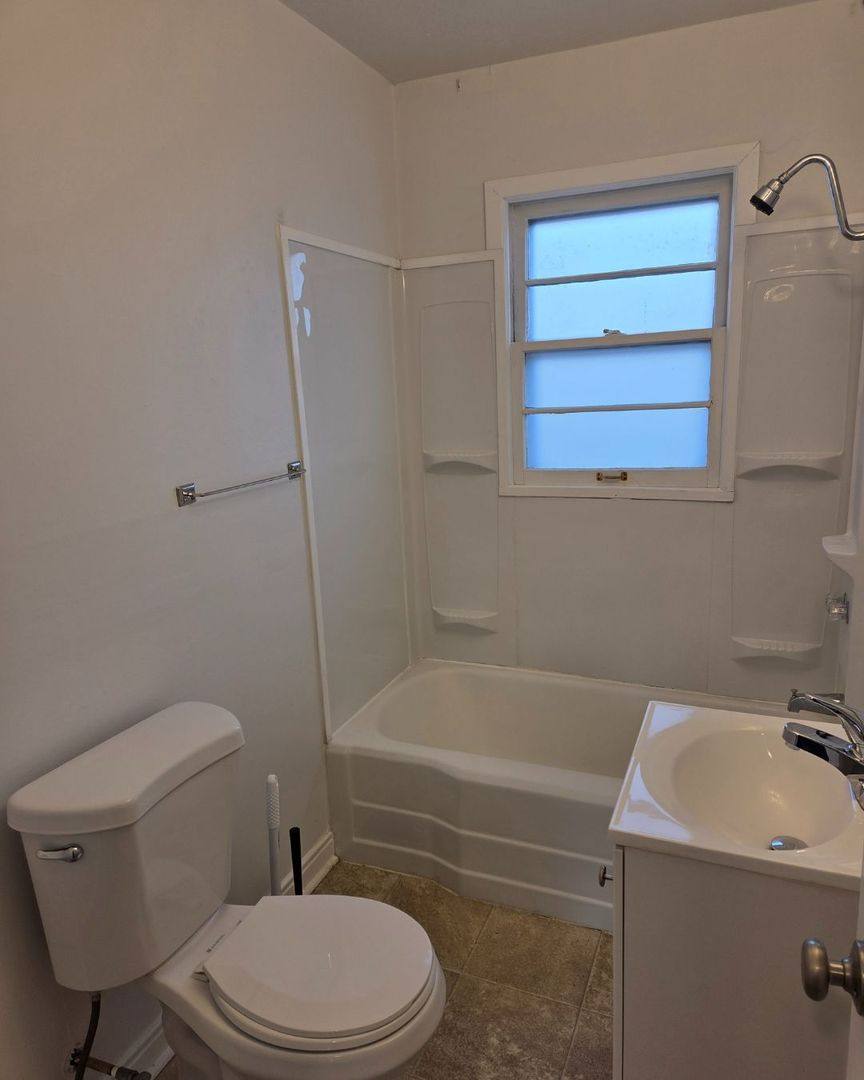 Apartment for rent at 1658 - 1660 N Payne, Wichita, KS 67203