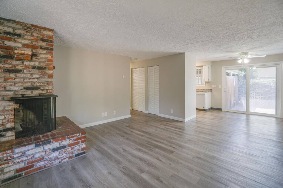 Apartment for rent at 13775 SW 6th St, Beaverton, OR 97005