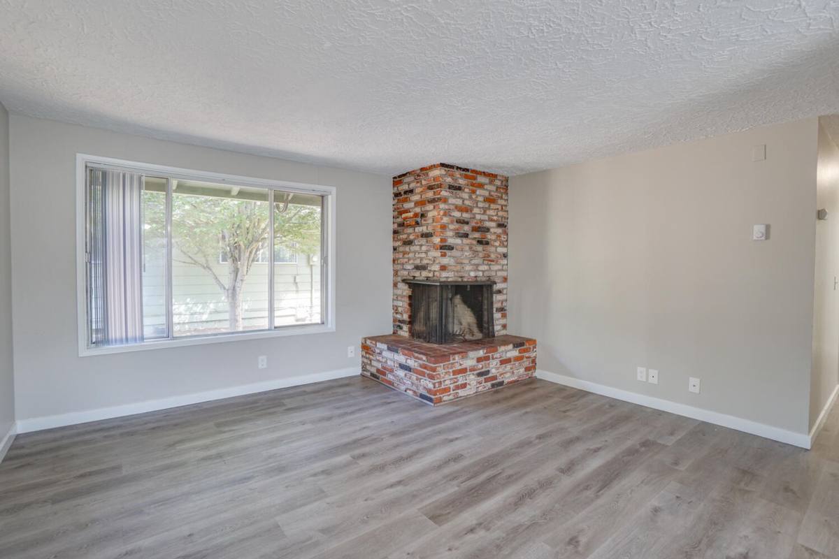 Apartment for rent at 13775 SW 6th St, Beaverton, OR 97005