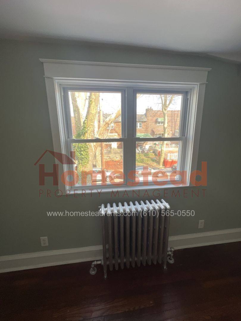House for rent at 430 Glendale Rd, Upper Darby, PA 19082