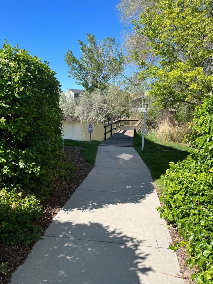 Apartment for rent at 2324 Sunnybrook Dr, Nampa, ID 83686