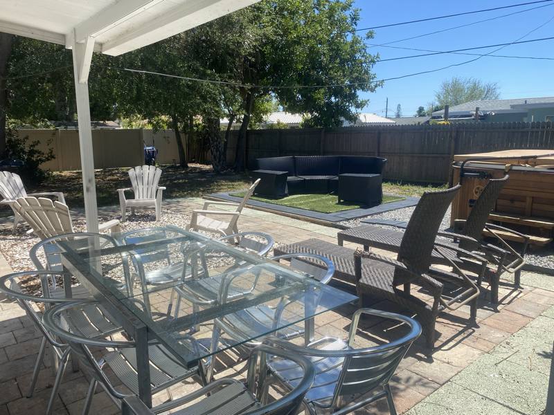 House for rent at 907 Fruitland Ave, Bradenton, FL 34207
