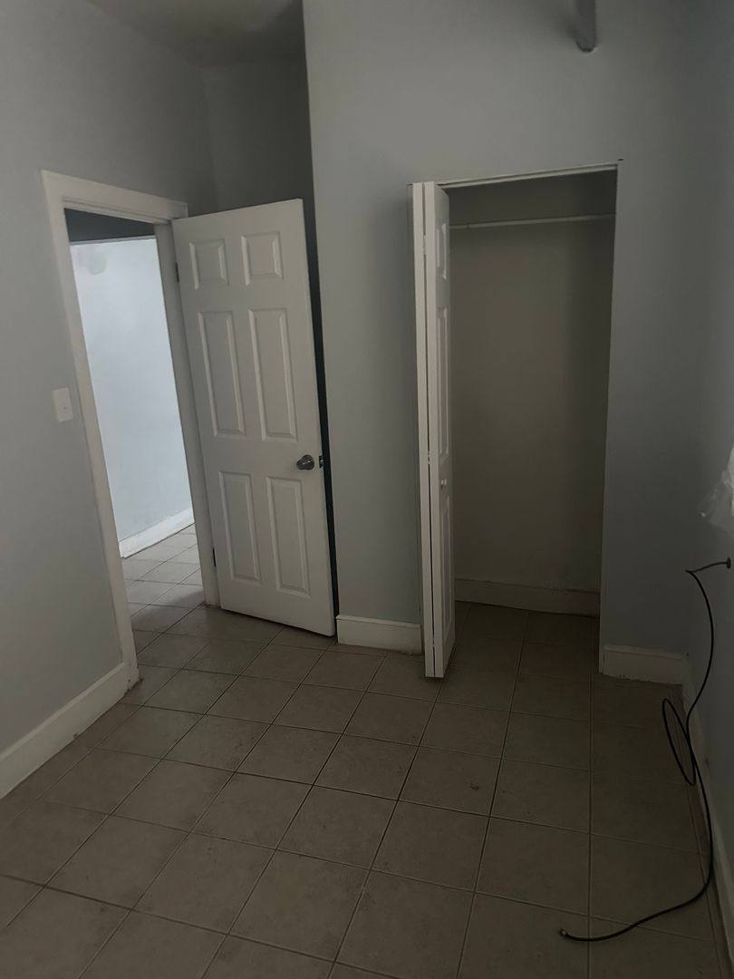 Apartment for rent at 8050-56 S Champlain Ave, Chicago, IL 60619