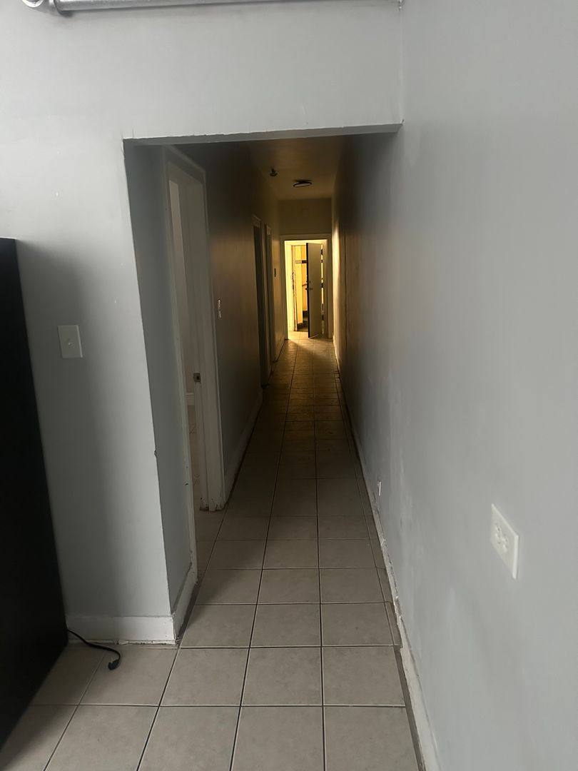 Apartment for rent at 8050-56 S Champlain Ave, Chicago, IL 60619