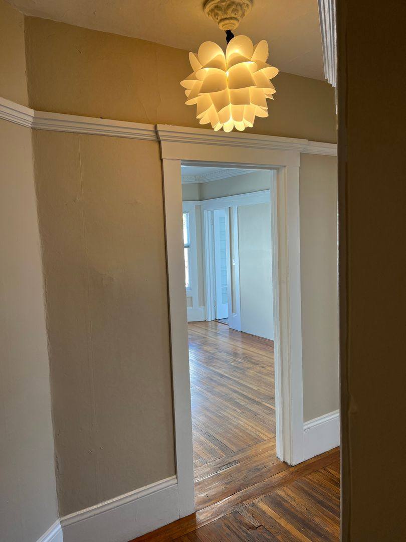 Apartment for rent at 1515 Alice St, Oakland, CA 94612
