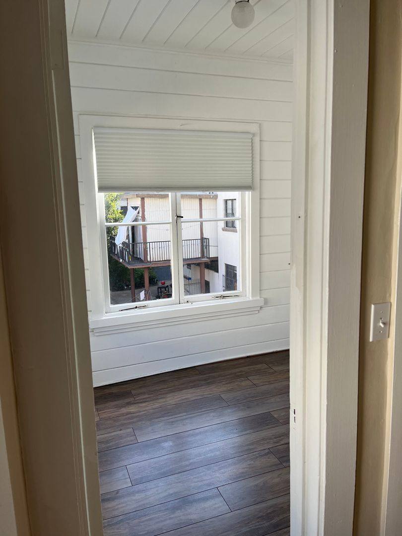 Apartment for rent at 1515 Alice St, Oakland, CA 94612