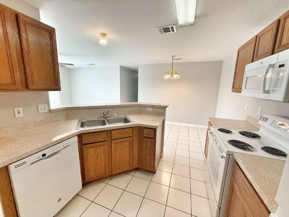 Townhouse for rent at 2754 FM #1044, New Braunfels, TX 78130