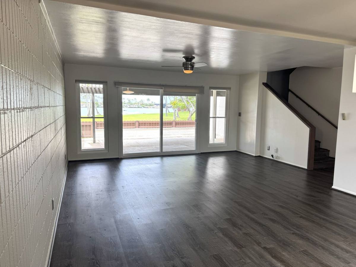Townhouse for rent at 123 Koko Isle Circle, Honolulu, HI 96825