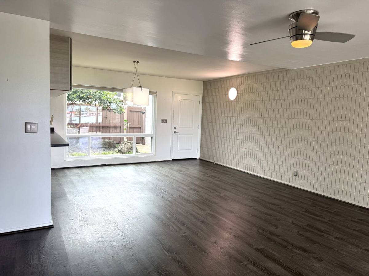 Townhouse for rent at 123 Koko Isle Circle, Honolulu, HI 96825