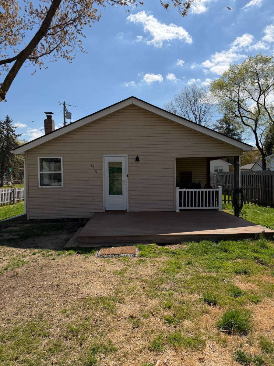 House for rent at 7810 E Rd, Pasadena, MD 21122