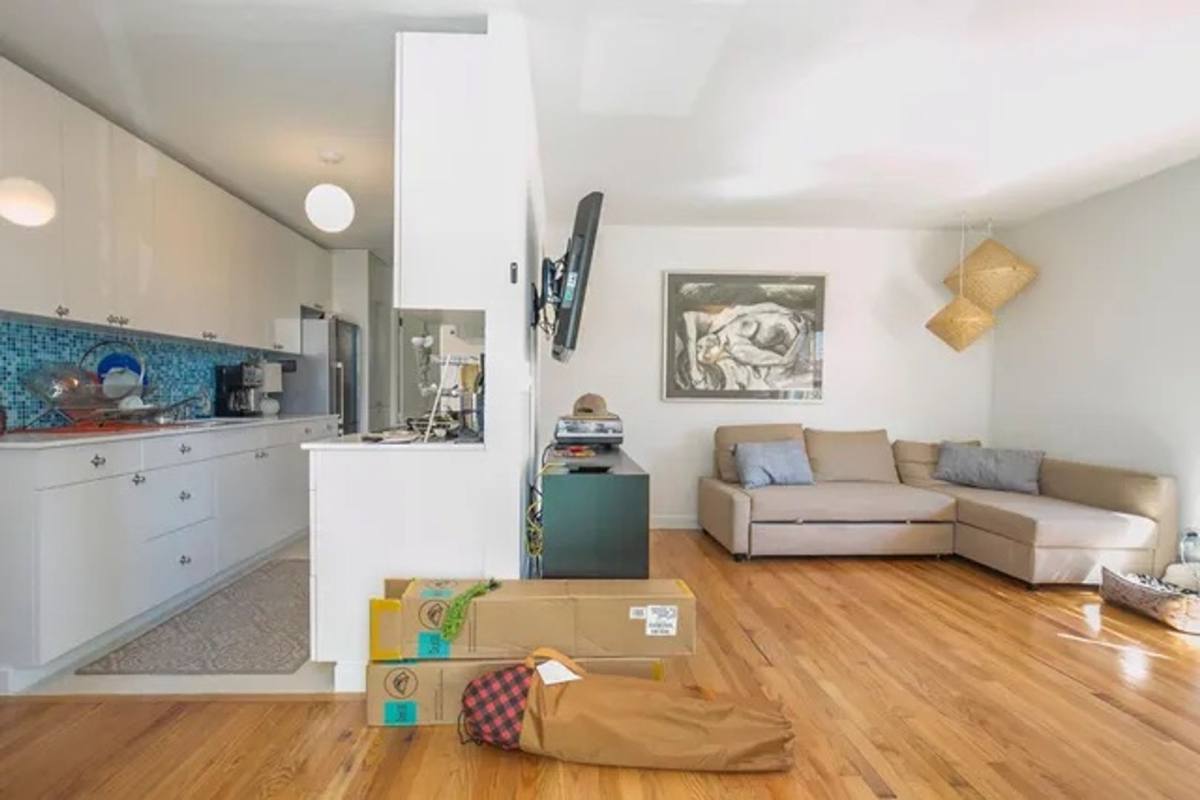 Apartment for rent at 2410 NW 57th St, Seattle, WA 98107