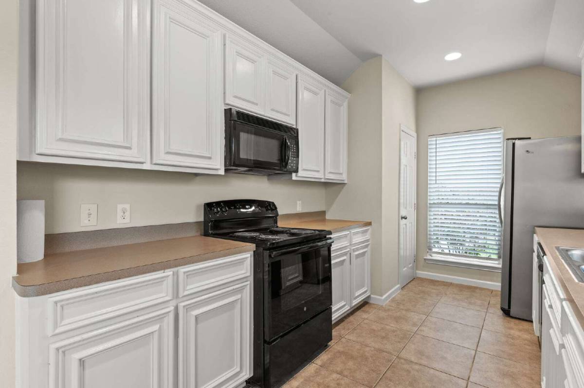 House for rent at 14703 Briceland Springs Dr, Houston, TX 77082