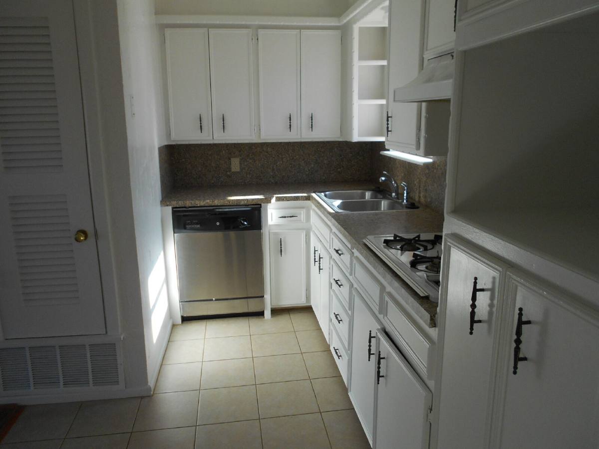 House for rent at 1202 5th St, Shallowater, TX 79363