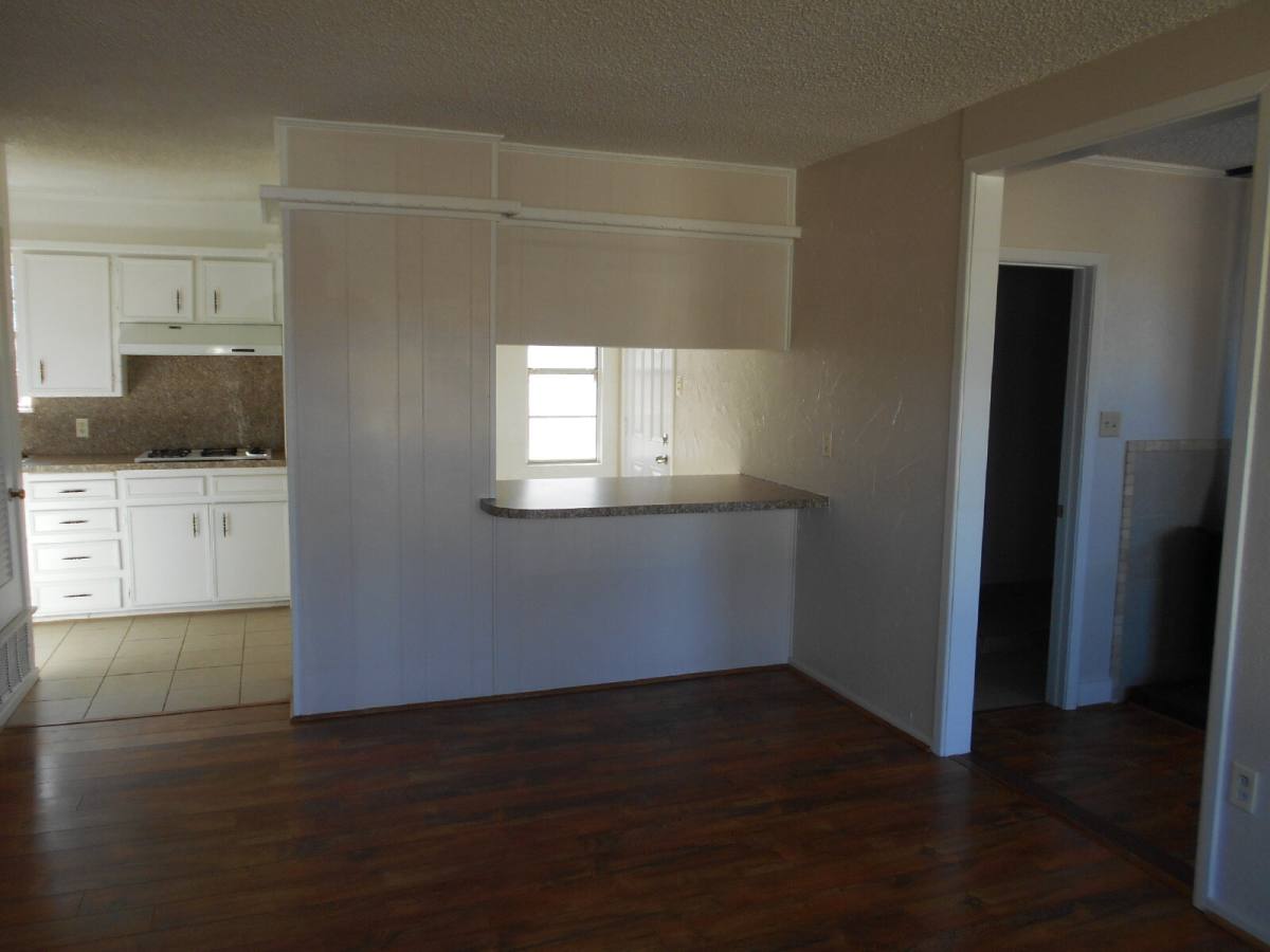 House for rent at 1202 5th St, Shallowater, TX 79363