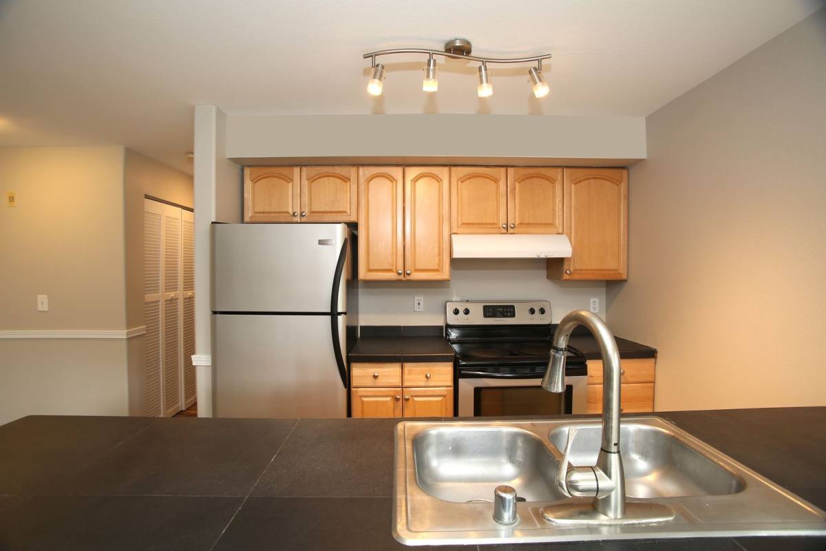 Apartment for rent at 1726 Belmont Ave, Seattle, WA 98122