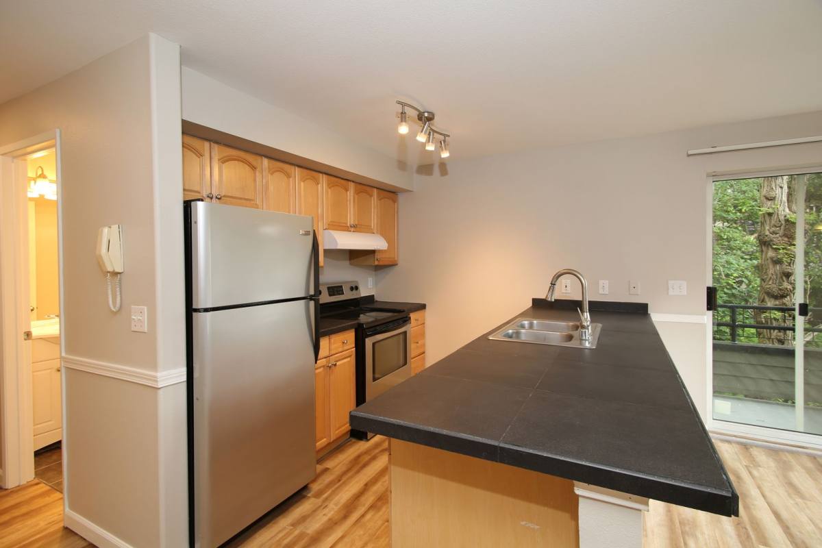 Apartment for rent at 1726 Belmont Ave, Seattle, WA 98122