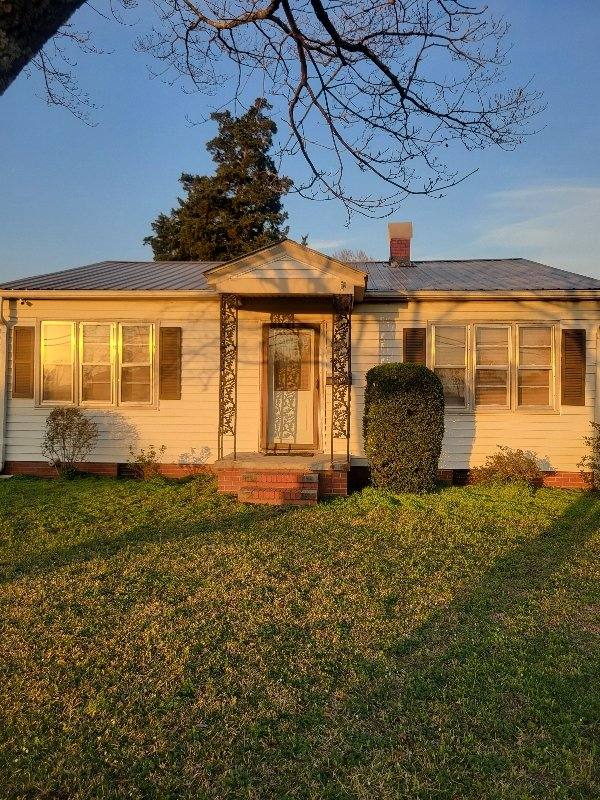 House for rent at 206 N McCaskey Rd, Williamston, NC 27892