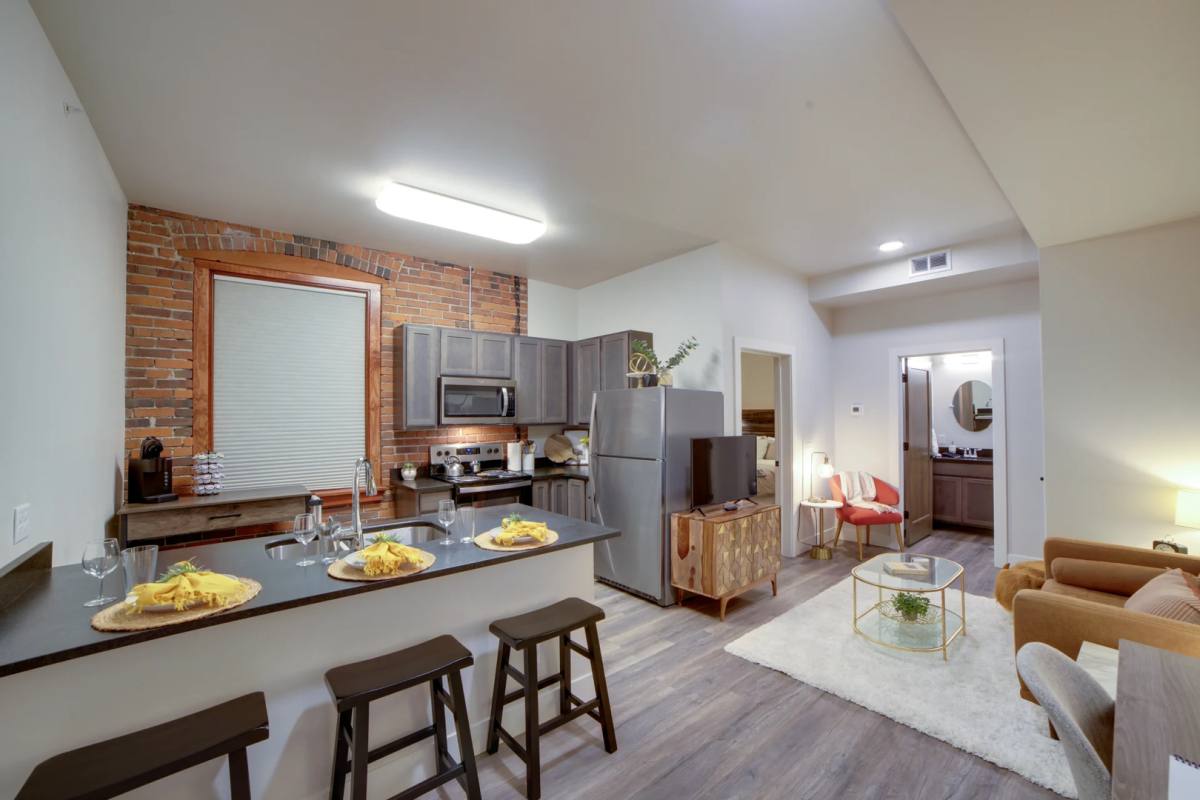 Apartment for rent at 412 Central Ave, Great Falls, MT 59401