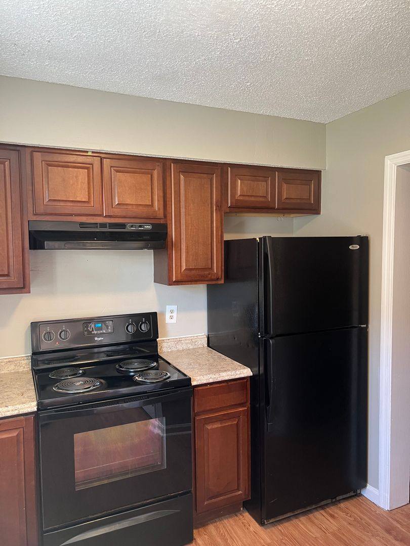 Townhouse for rent at 1073 Thornwoode Lane, Stone Mountain, GA 30083