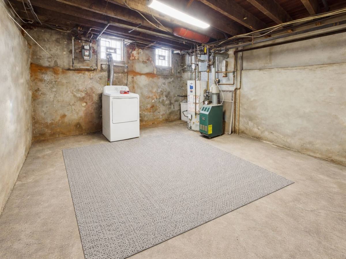 Apartment for rent at 2741 Poplar St, Philadelphia, PA 19130
