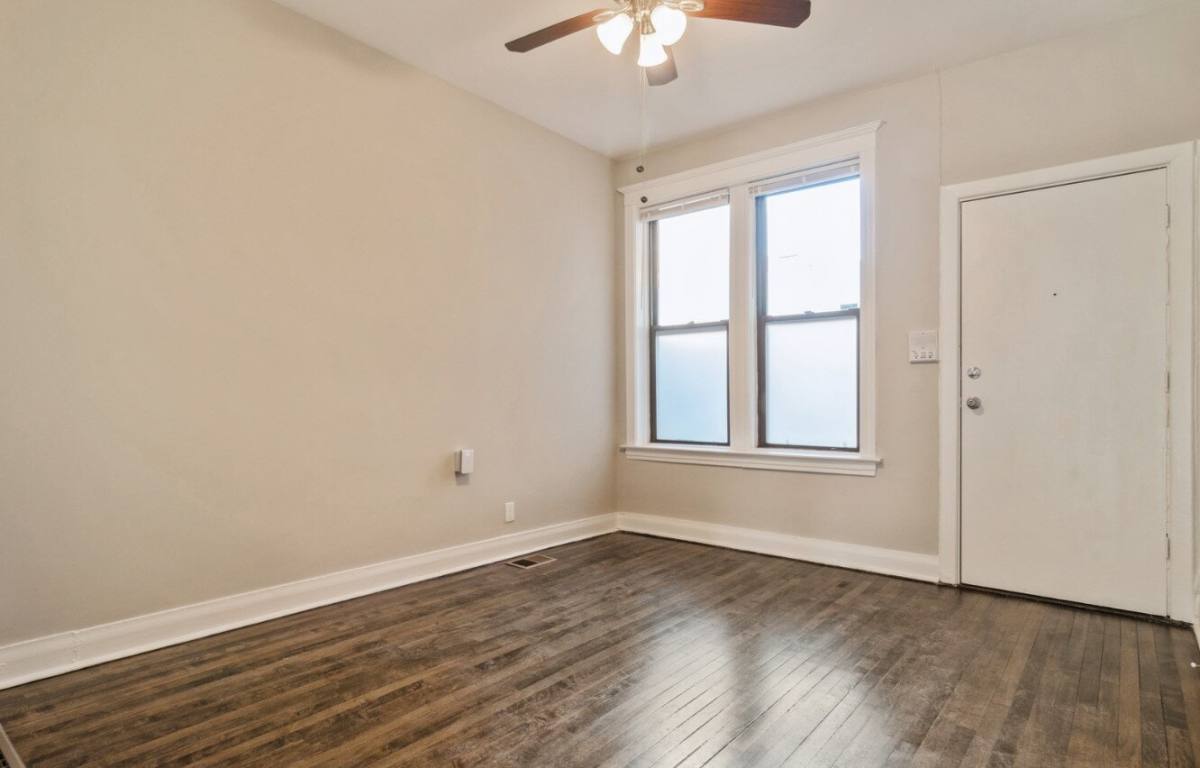 Apartment for rent at 2647 W Augusta Blvd #3R, Chicago, IL 60622