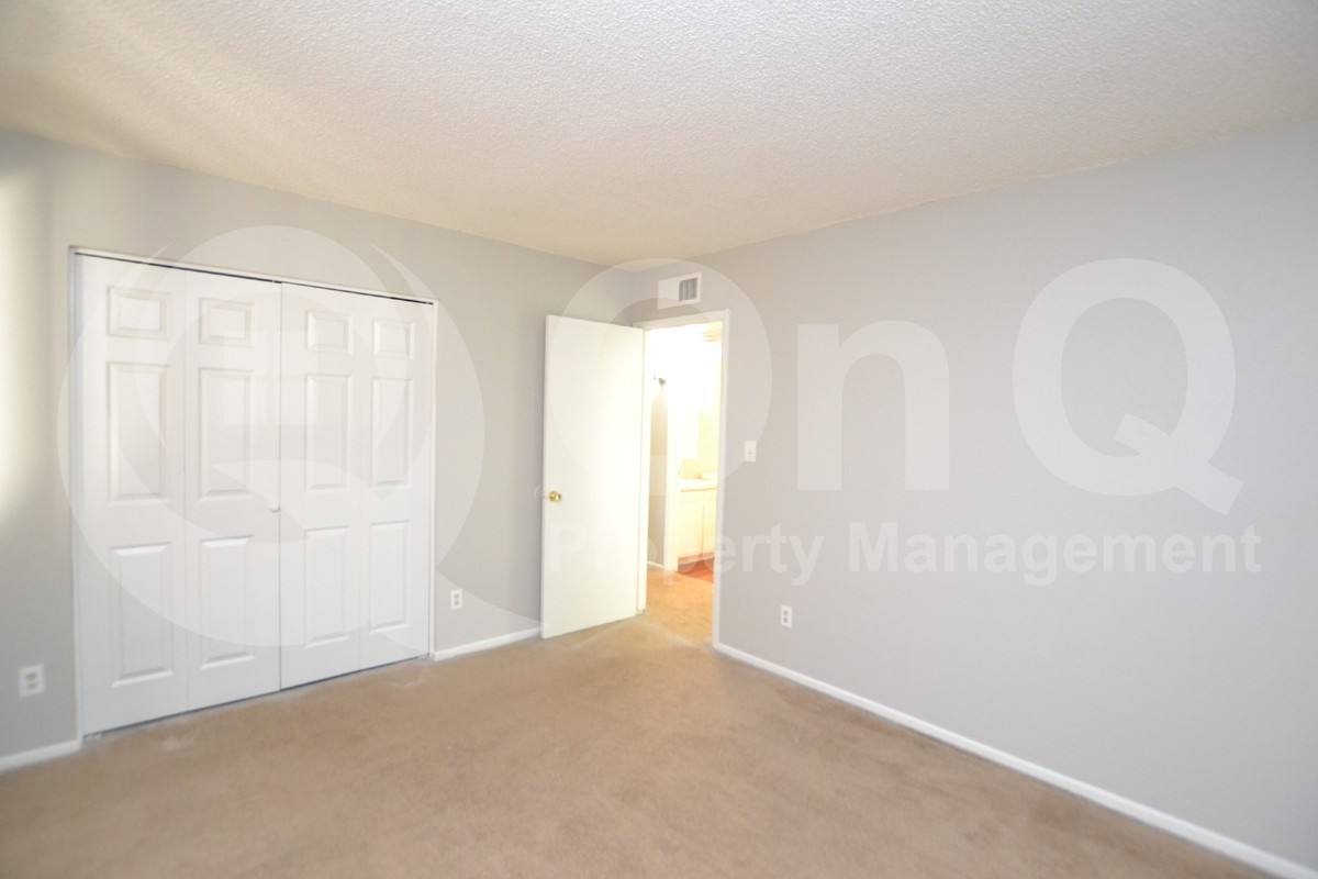 Apartment for rent at 2201 W Belmont Ave #4, Phoenix, AZ 85021