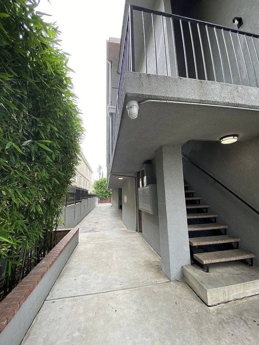 Apartment for rent at 7407 Haskell Ave, Van Nuys, CA 91406