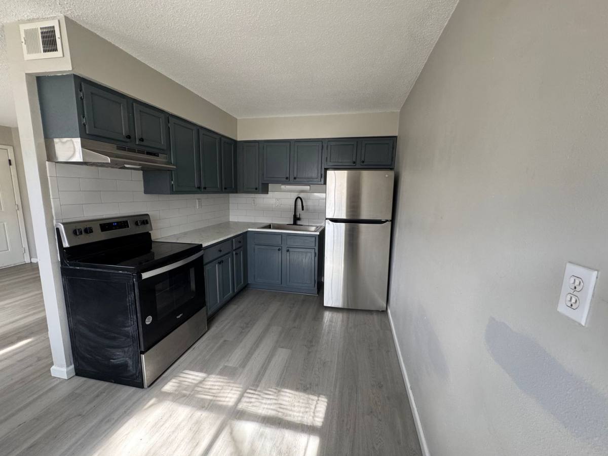 Apartment for rent at 3536 Heatherton Dr, Davenport, IA 52804