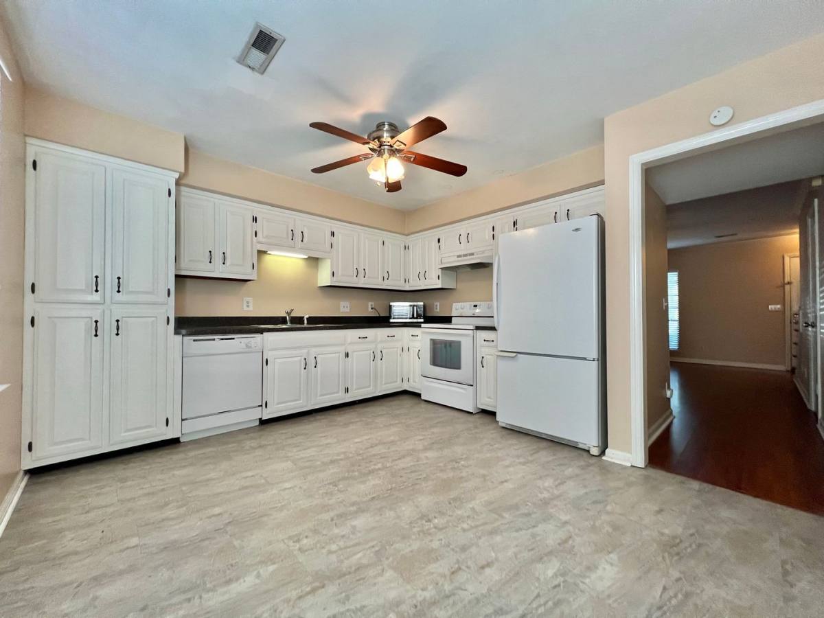 Townhouse for rent at 836 Brentwood Pointe, Brentwood, TN 37027