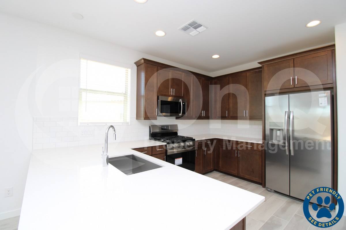 House for rent at 17174 W Artemisa Ave, Surprise, AZ 85387