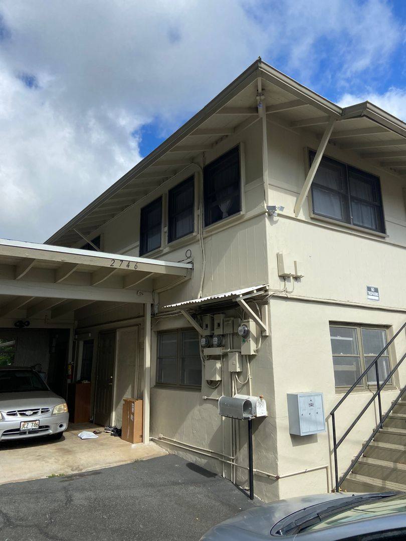 Apartment for rent at 2746 Rooke Ave, Honolulu, HI 96817