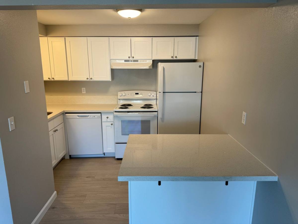 Apartment for rent at 325 SW Academy, Dallas, OR 97338