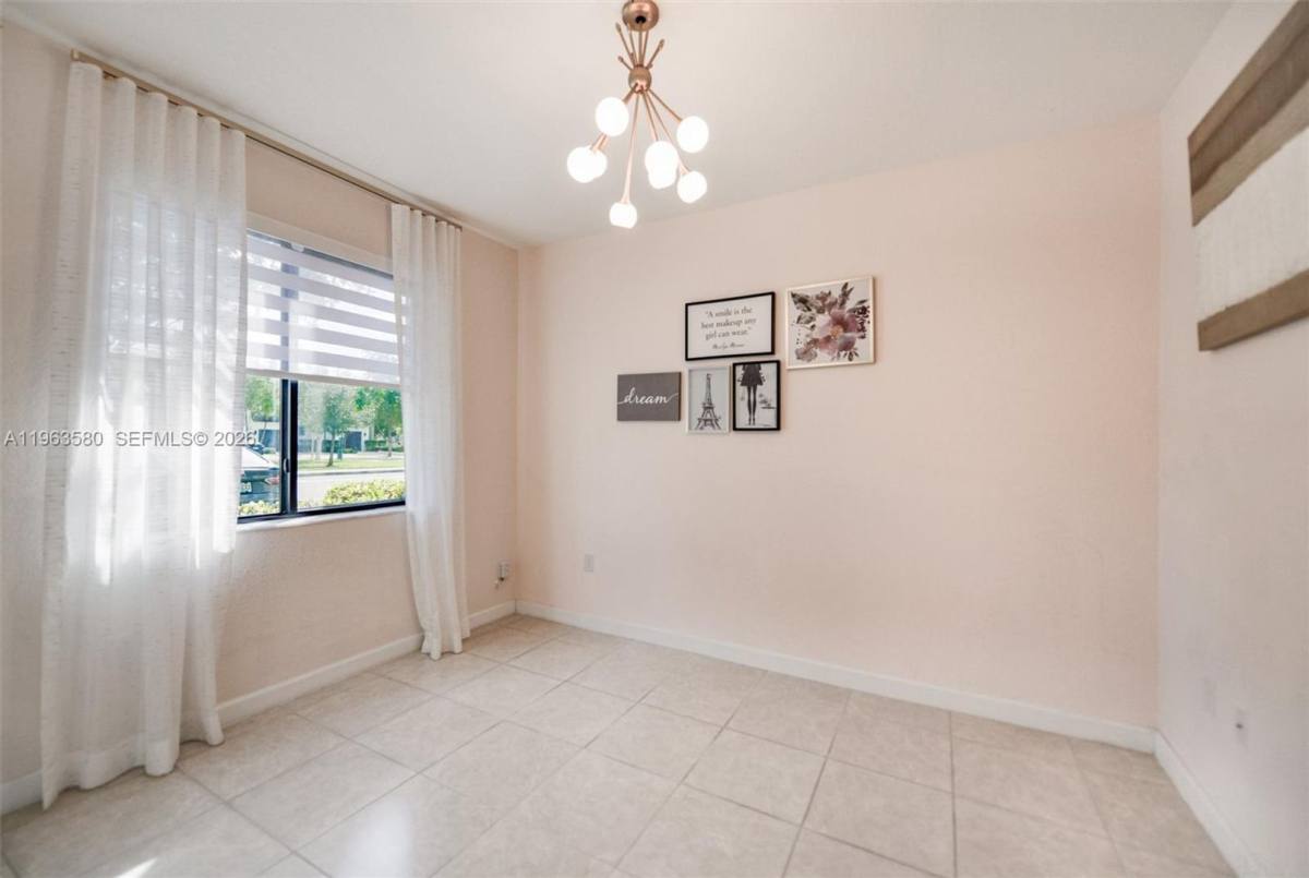Townhouse for rent at 20814 NE 5th Court, Miami, FL 33179