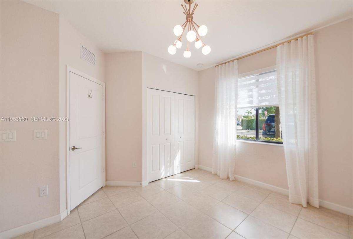 Townhouse for rent at 20814 NE 5th Court, Miami, FL 33179