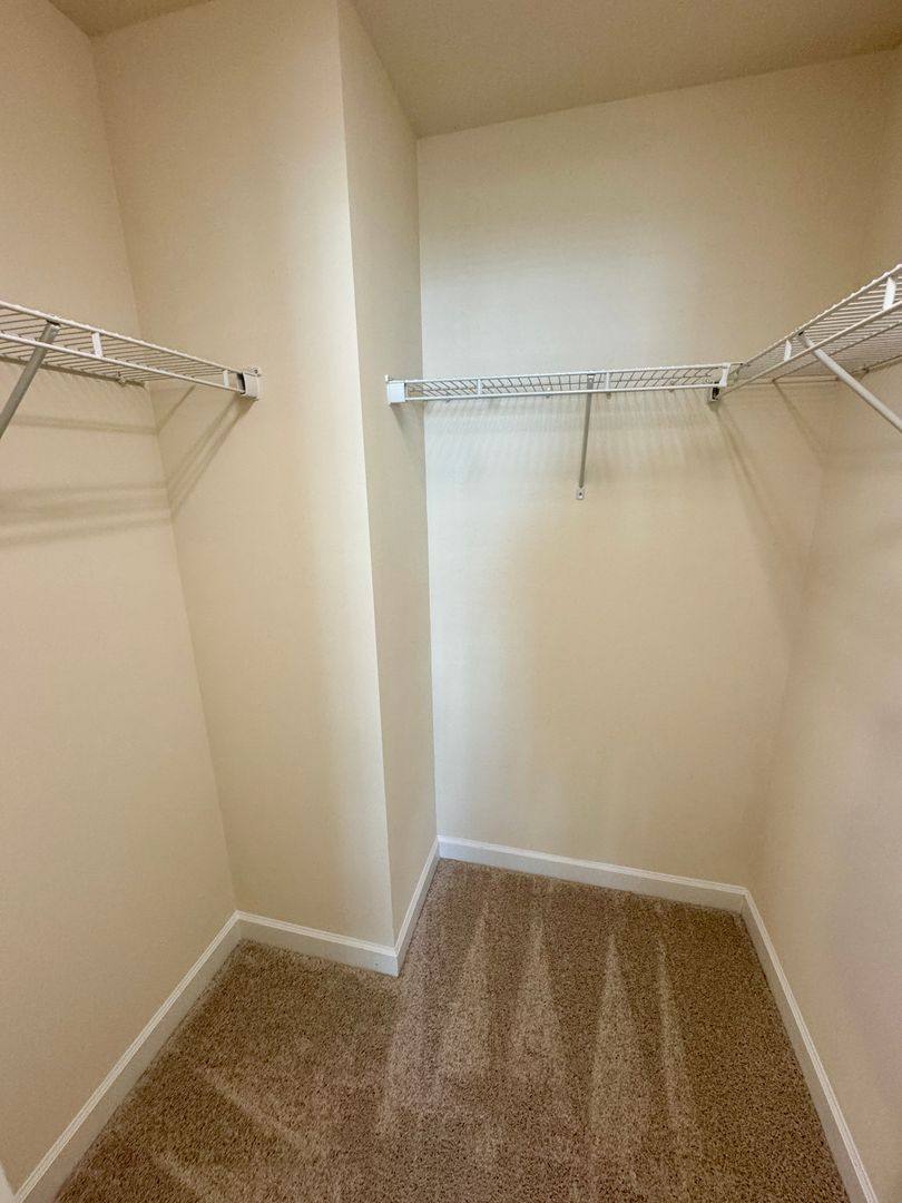 Townhouse for rent at 5840 Clan Maclaine Dr, Charlotte, NC 28278