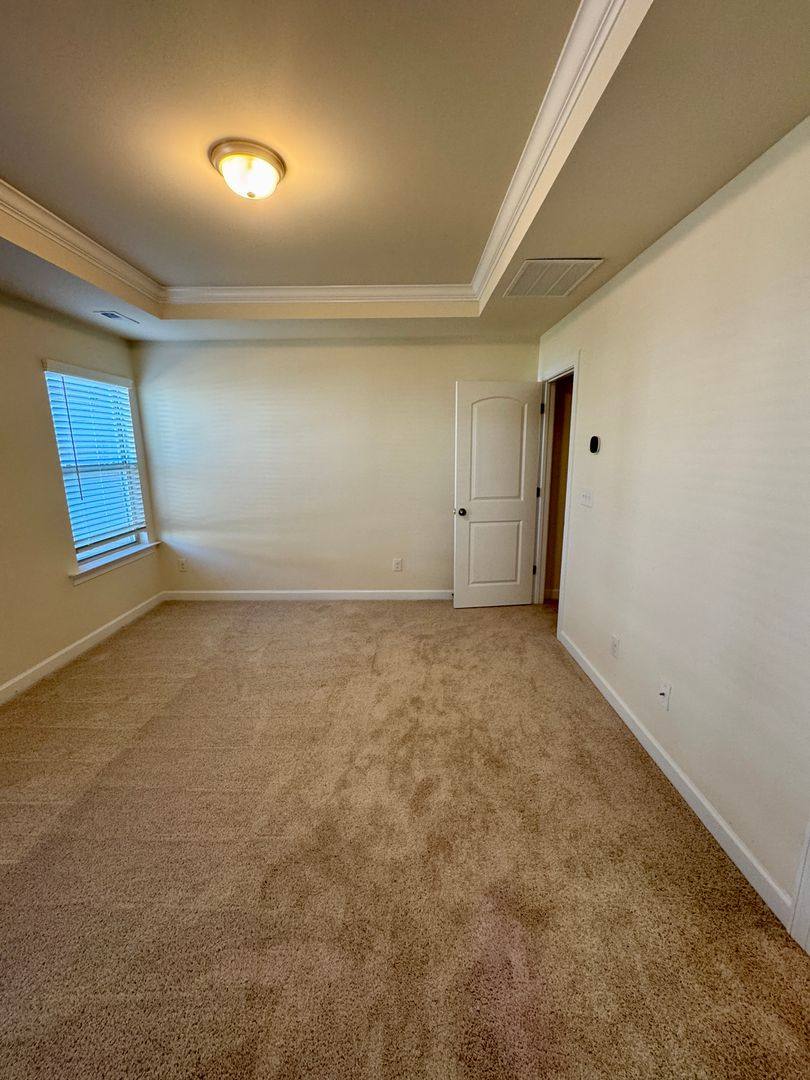 Townhouse for rent at 5840 Clan Maclaine Dr, Charlotte, NC 28278